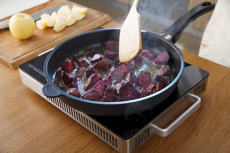 导热硅脂粘接密封胶在电磁炉用胶应用解决方案 导热硅脂粘接密封胶在电磁炉用胶应用解决方案