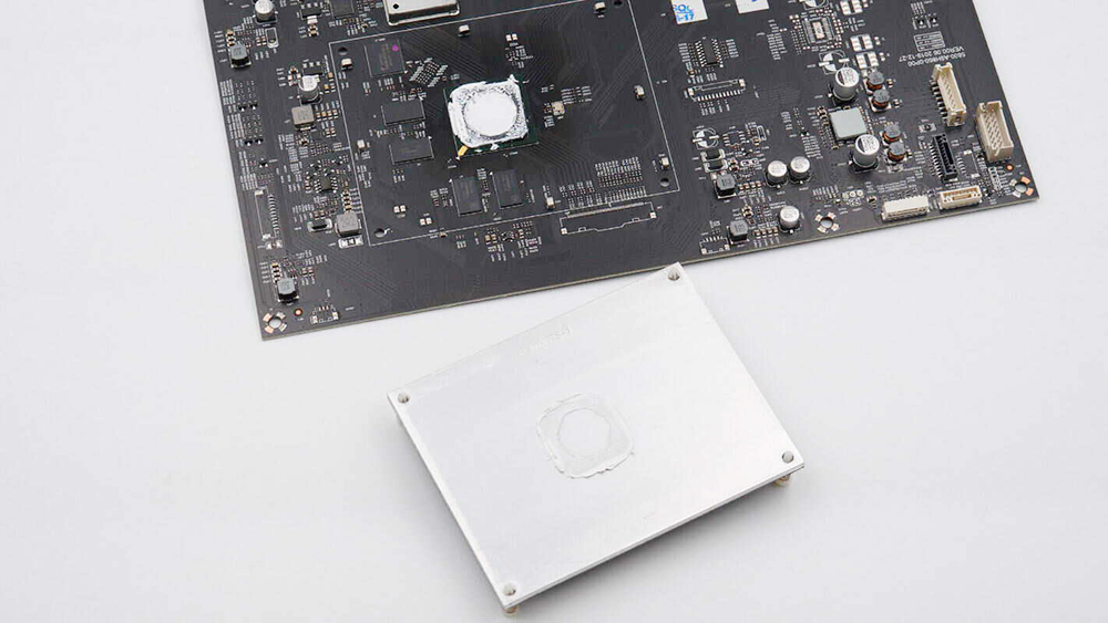 导热硅脂在电视机主芯片的散热应用